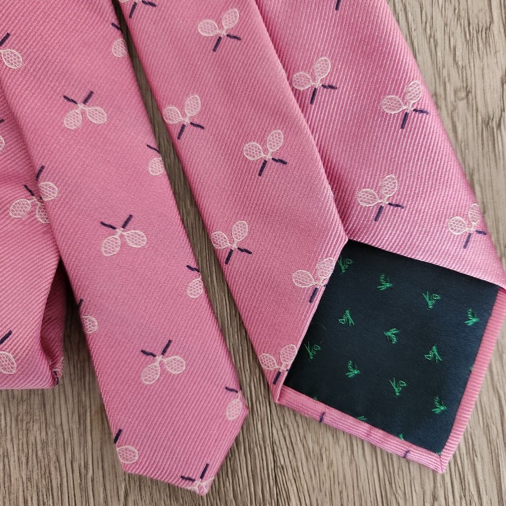NWT-Men's Club Room Neck Tie- Pink w/ Tennis Racquet Print